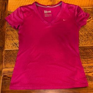 Nike Short Sleeve Tee